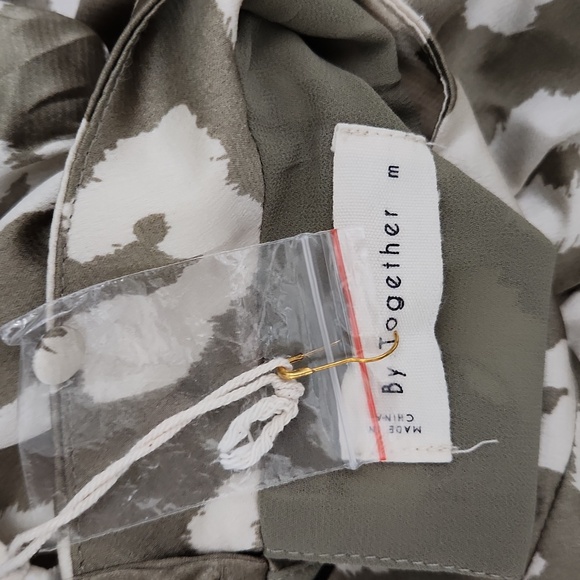 By Together Baby Doll Top - Picture 2 of 5